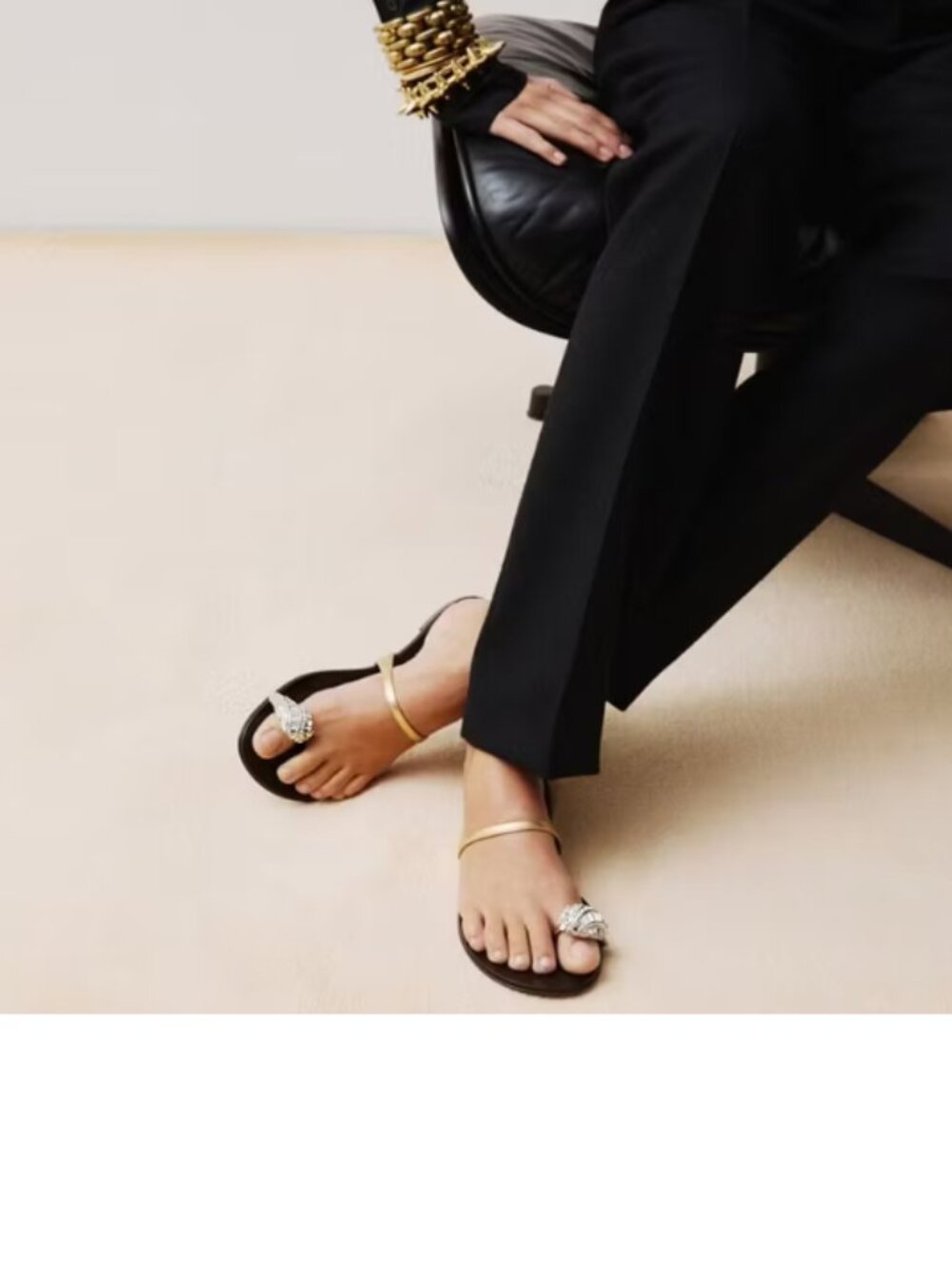 FSJ Chic Gold Open Round Toe Crystal Decor Flat Sandals for Women